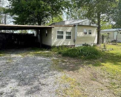 1 Bedroom 1BA 832 ft Manufactured Home For Sale in SIKESTON, MO