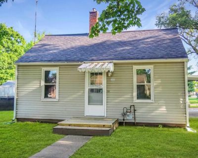 E Plymouth Ave, Goshen, Home For Sale