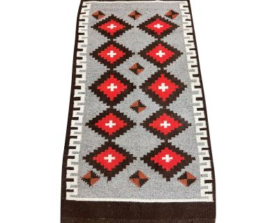 2ft7in X 5ft Vintage Native America Navajo Red Diamond Rug