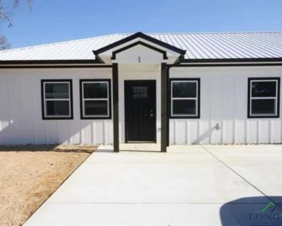 3 Bedroom 2BA 1300 ft Apartment For Rent in Upshur County, TX