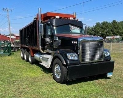 2012 Freightliner Coronado 122