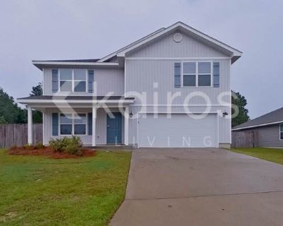 5 Bedroom 3BA 2593 ft Pet-Friendly Apartment For Rent in Pea Ridge, FL