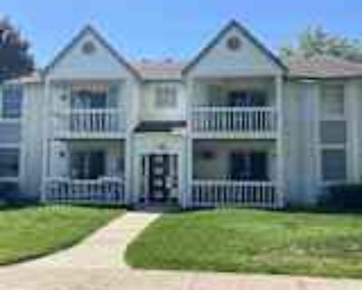 2 Bedroom 1BA Apartment For Rent in Grand Haven, MI 910 Columbus Ave
