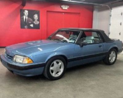 1990 Ford Mustang Convertible