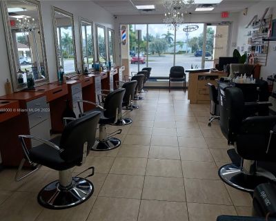 Commercial Property For Sale in Doral, FL