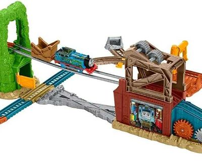 Thomas and Friends Scrapyard Escape Set