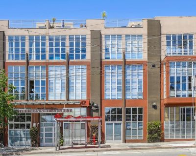 1 Bedroom 2BA 694 ft Condo For Sale in San Francisco, CA