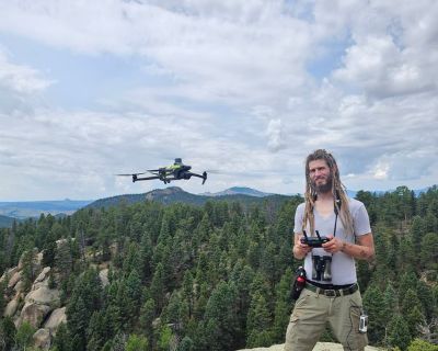 I am a student currently going to Red Rocks Community College. I am laid-back, yet hard working. I trying to clean up the messes I make and keep everything nice. I am looking for a place to rent ASAP. Thank you..