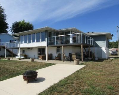 3 Bedroom 2BA 2551 ft² Residential For Sale in Guttenberg, IA