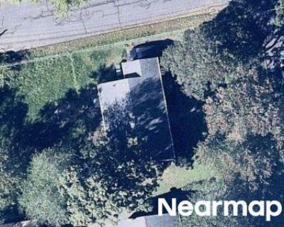 3 Bed 1.0 Bath Bankruptcy Property in Manchester, CT 06042 - Summit St