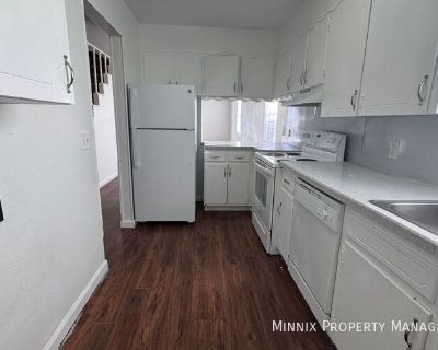 3 Bedroom 2BA 1300 ft Pet-Friendly Townhouse For Rent in Plainview, TX