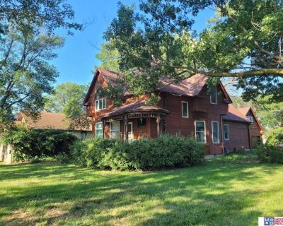 N St St, Seward, Home For Sale