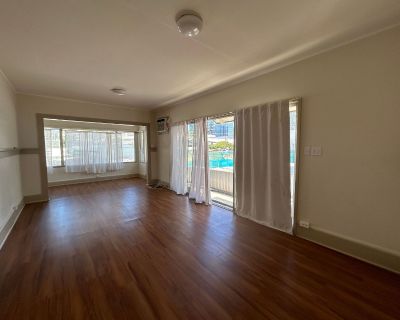 3 Bedroom 1.5BA Apartment For Rent in Honolulu, HI