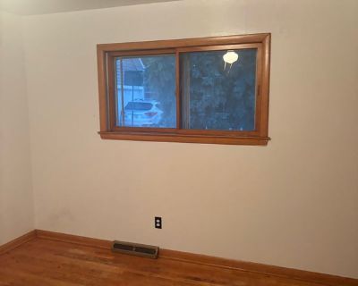 Unfurnished Room for Rent - Available for rent 1910 7th ave south Milwaukee