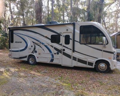 2016 Thor Motor Coach Vegas 25.1