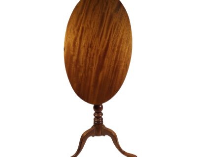 Reduced 1920s Antique Mahogany Oval Tilt Top Table