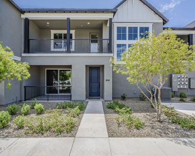 2 Bedroom 3BA 1854 ft Condo For Sale in Surprise, AZ