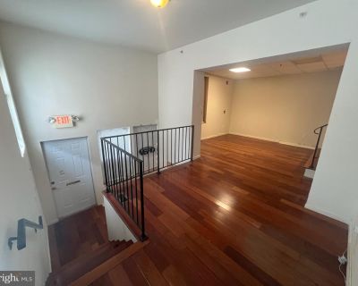 Commercial Property For Rent in Baltimore, MD