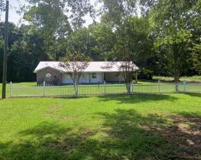 3 Bedroom 2BA 1500 ft Single Family House For Sale in Angie, LA