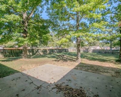 3 Bedroom 2BA 1545 ft Apartment For Rent in Cabot, AR