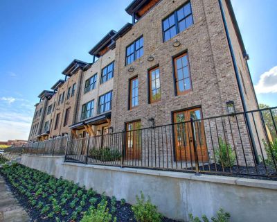 3 Bedroom 3BA Townhouse For Sale in Cartersville, GA