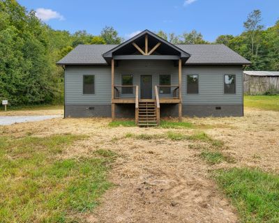 3 Bedroom 2BA 1564 ft Single Family Home For Sale in Hartsville, TN