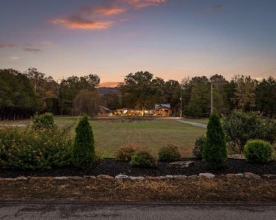 3 Bedroom 2BA 1893 ft Mobile Home For Sale in OOLTEWAH, TN