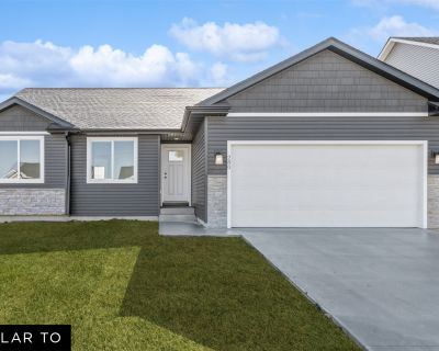 3 Bedroom 2BA 1427 ft Single Family House For Sale in Waukee, IA