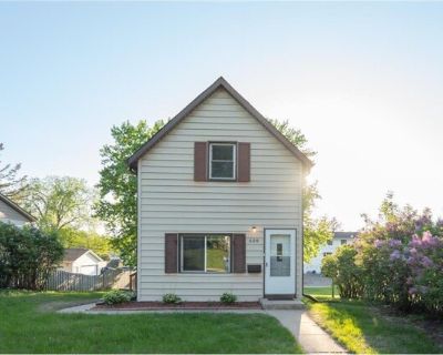 Th Ave S, Hopkins, Home For Rent