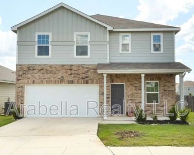 4 Bedroom 3BA 2244 ft Pet-Friendly Apartment For Rent in Bexar County, TX