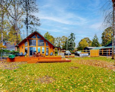 2 Bedroom 1BA House Vacation Rental in Silver Lake Serenity, Silver Lake, WA