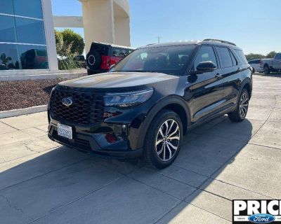 Used 2025 Ford Explorer ST-Line