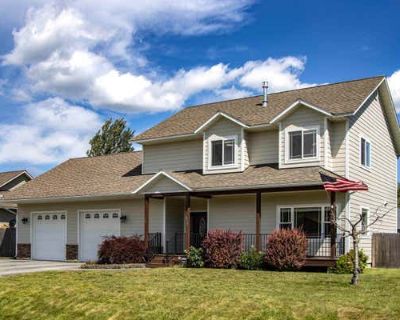 4 Bedroom 3BA 2228 ft Single Family Home For Sale in KOOTENAI, ID