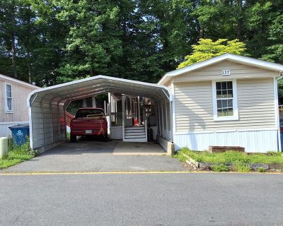 3 Bedroom 2BA 1400 ft Single Family House For Sale in Manassas, VA