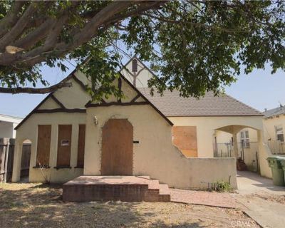 3 Bedroom 1BA 1320 ft Single Family Home For Sale in LOS ANGELES, CA