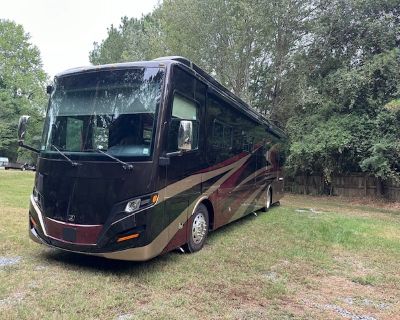 2022 Tiffin Motorhomes ALLEGRO RED