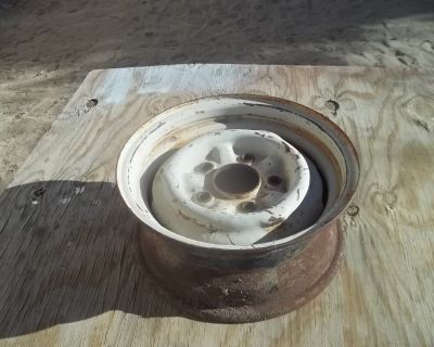 13" x 5.5" five lug rim