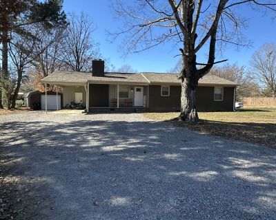 3 Bedroom 1BA 1355 ft Single Family House For Sale in Tullahoma, TN