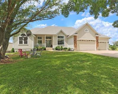 5 Bedroom 3BA 3685 ft Single Family Home For Sale in PLEASANT HILL, MO