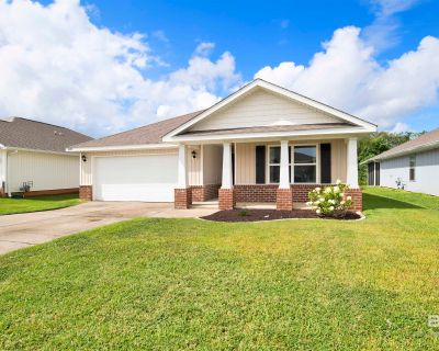 4 Bedroom 2BA 2038 ft Apartment For Rent in Daphne, AL