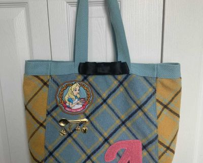 Disney Alice in Wonderland Tote Bag
