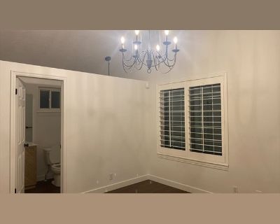 Room for Rent with Private Bathroom in 4 bedrooms House, Highland, Utah