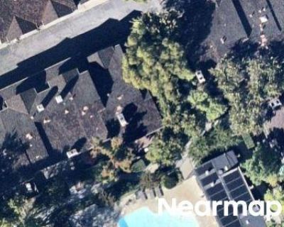 3 Bed 3 Bath Preforeclosure Property in Santa Clara, CA 95050 - Michele Jean Way