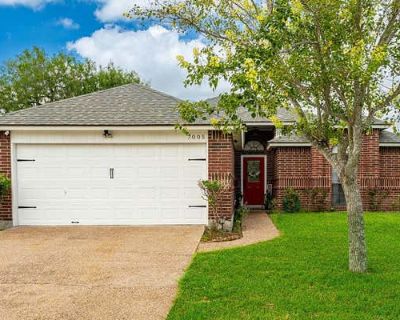 3 Bedroom 2BA 1562 ft Single Family Home For Sale in CORPUS CHRISTI, TX