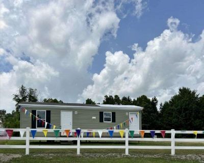 1 Bedroom 1BA 576 ft Mobile Home For Rent in La Grange, KY