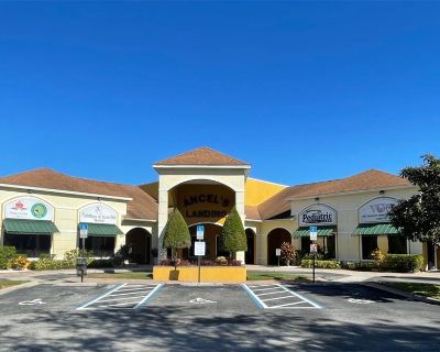 8569 ft Commercial Property For Rent in Orlando, FL