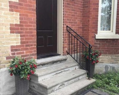 1 Bedroom 1BA 800 ft Apartment For Rent in Vaughan, Ontario