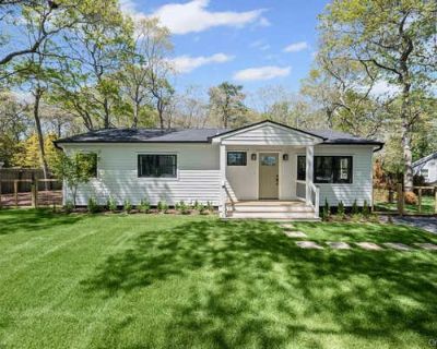 3 Bedroom 2BA 1056 ft Single Family Home For Sale in HAMPTON BAYS, NY