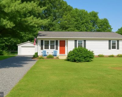 3 Bedroom 1BA 1118 ft Single Family House For Sale in Bealeton, VA
