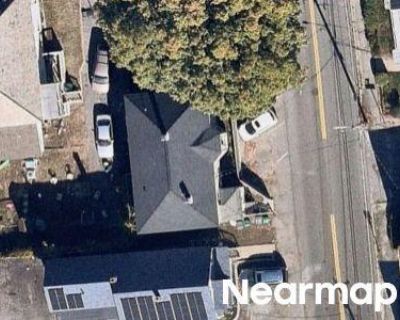 6 Bed 2.0 Bath Preforeclosure Property in Fitchburg, MA 01420 - Boutelle St